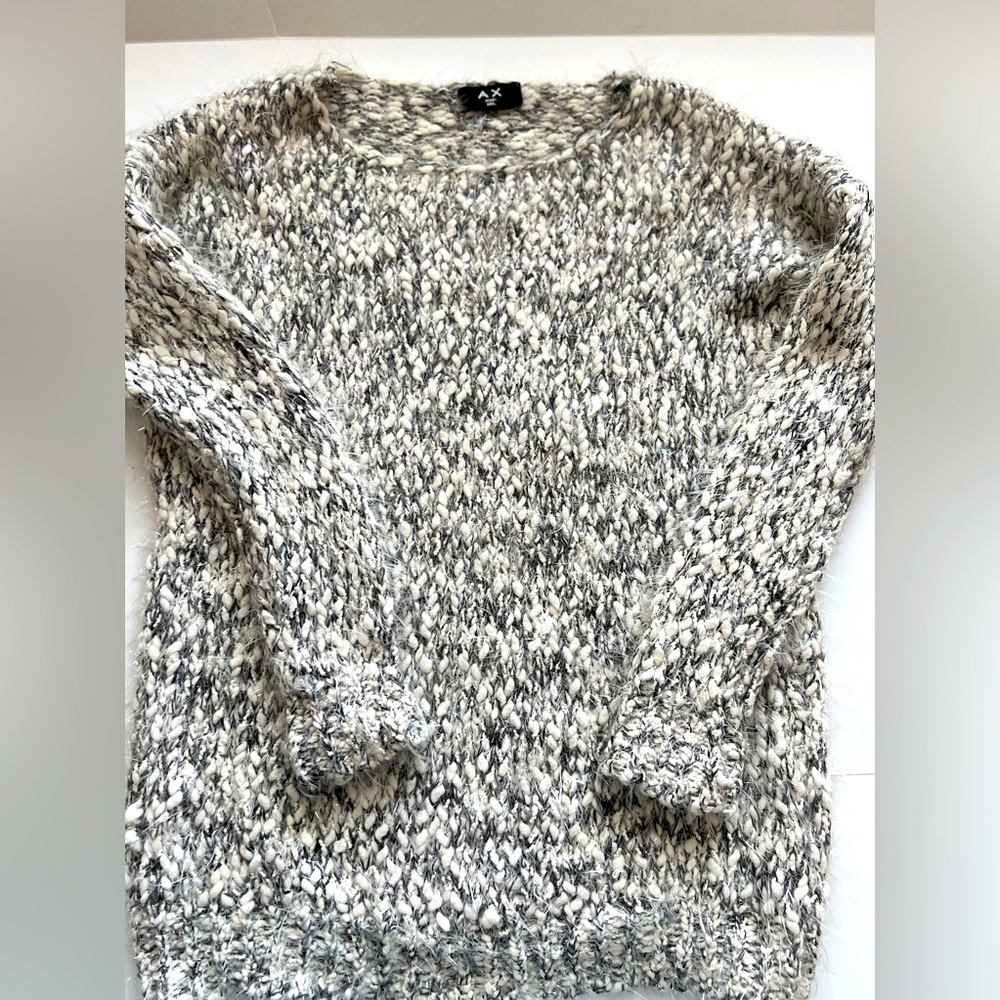 AX Paris Womens Size Med/Lg White/Gray/SilverLong Sleeve Knitted Sweater